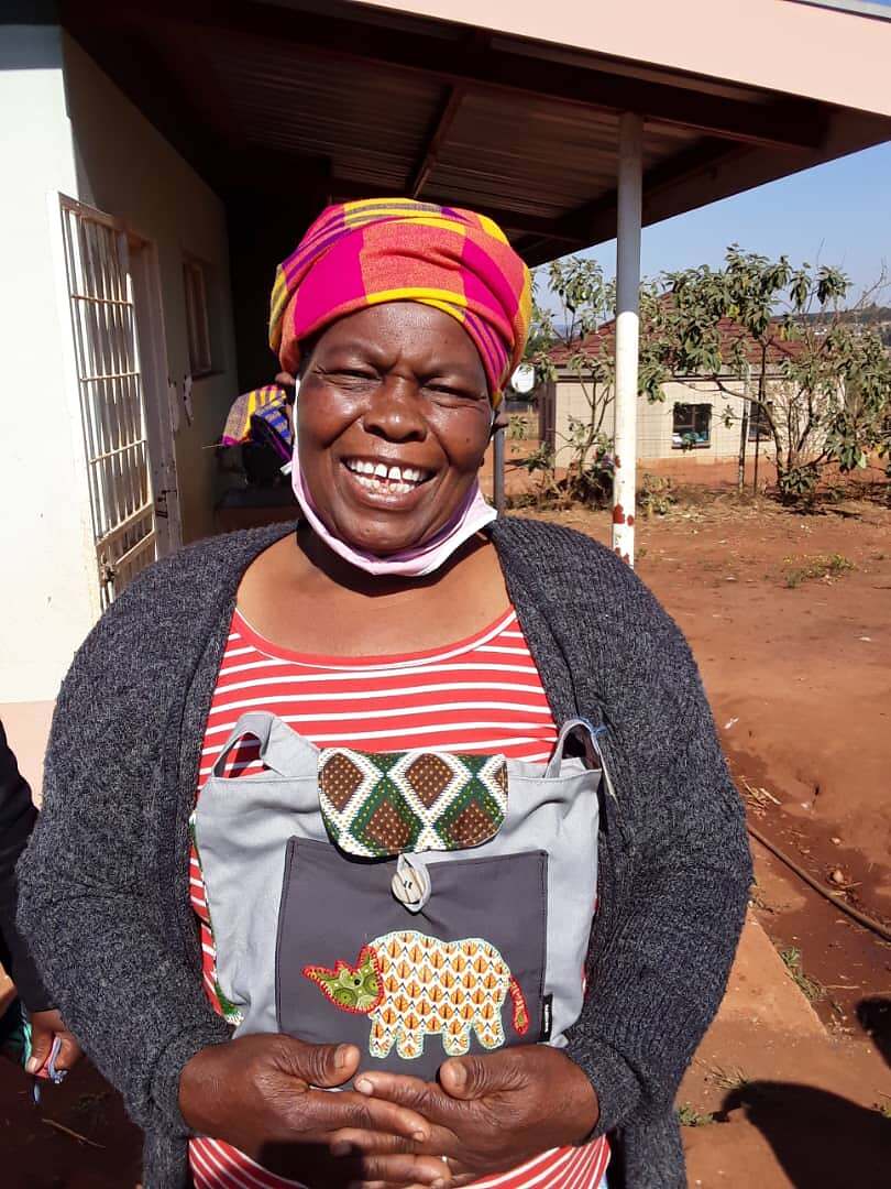 Make Rose: One of the Bamabanani Ladies